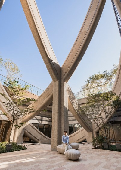 heatherwick studios azabudai hills opens as a mixed use green haven in the heart of tokyo - 17367